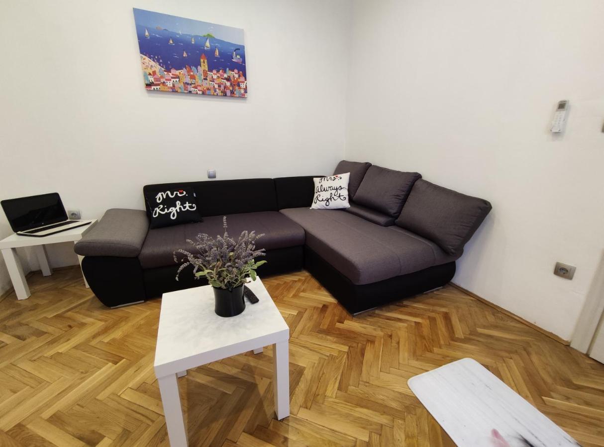 Apartment Tona شيبينيك المظهر الخارجي الصورة