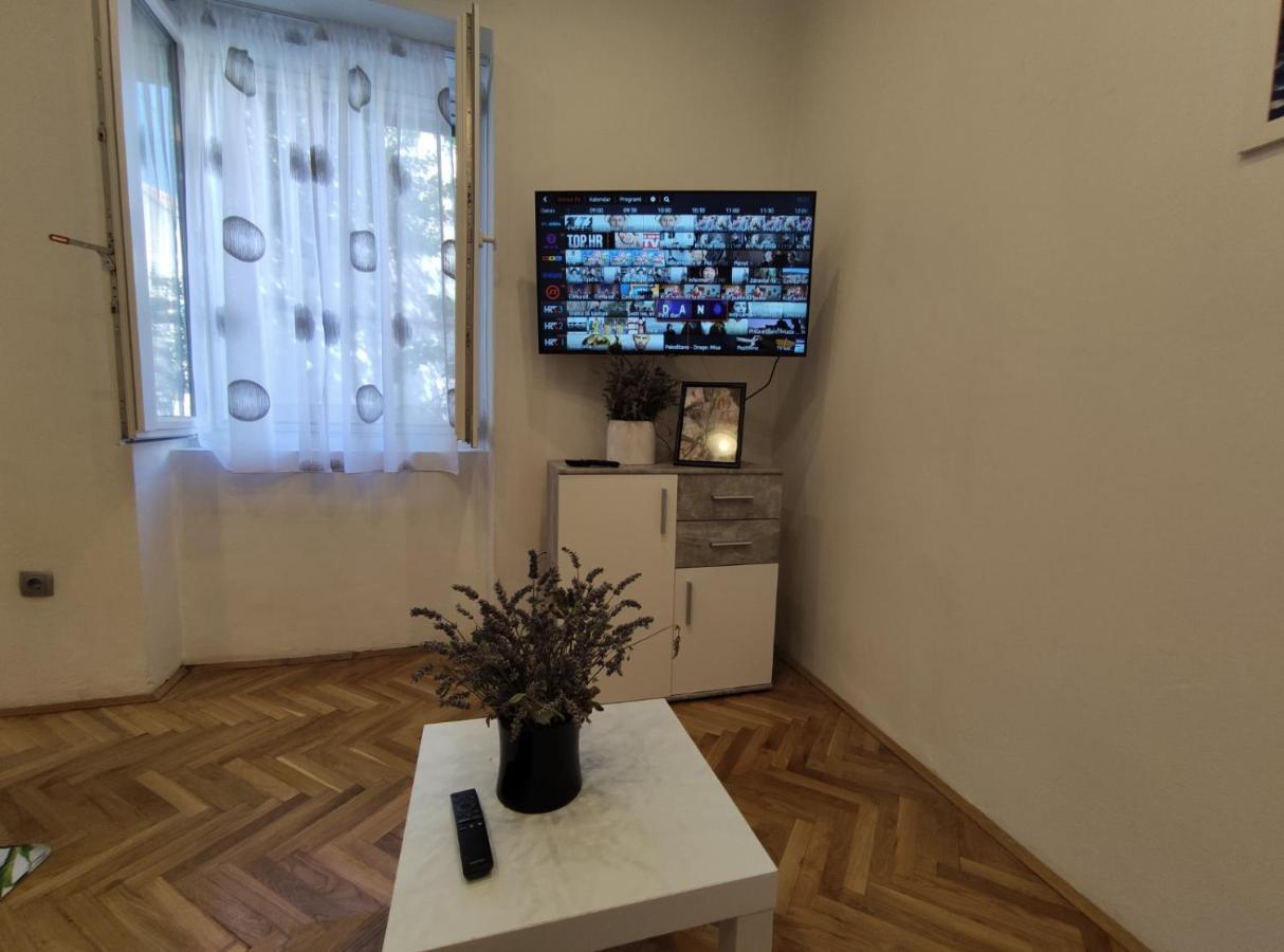 Apartment Tona شيبينيك المظهر الخارجي الصورة