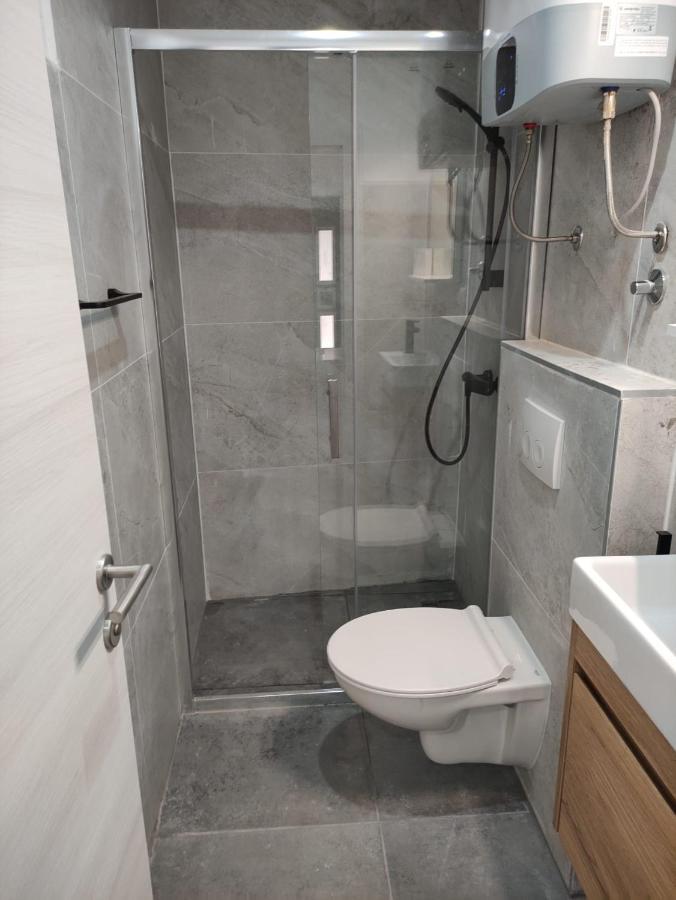 Apartment Tona شيبينيك المظهر الخارجي الصورة